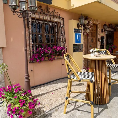 Pilar Guest house Santillana del Mar