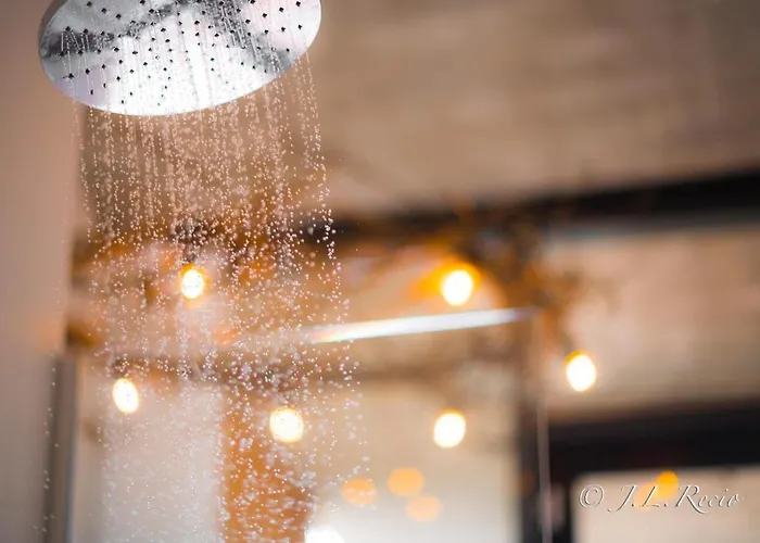 Pilar ゲストハウス サンティリャーナ・デル・マル