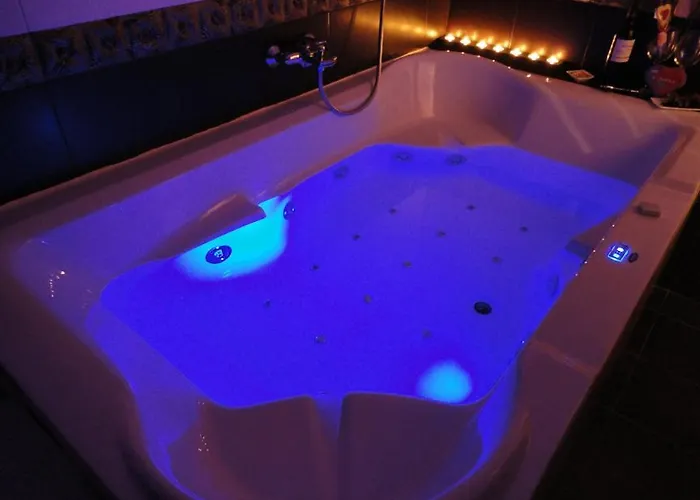 Pilar Konukevi Santillana del Mar